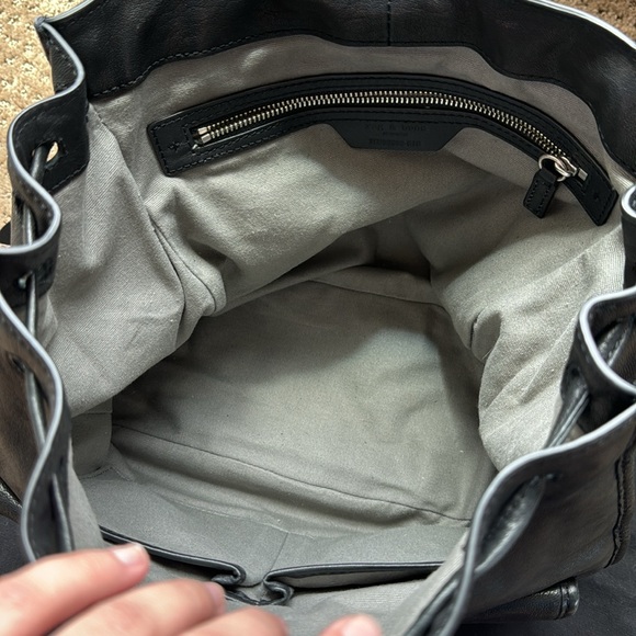 Rag & Bone “Large Field” Leather Backpack! 🎒 🖤 - Picture 5 of 14